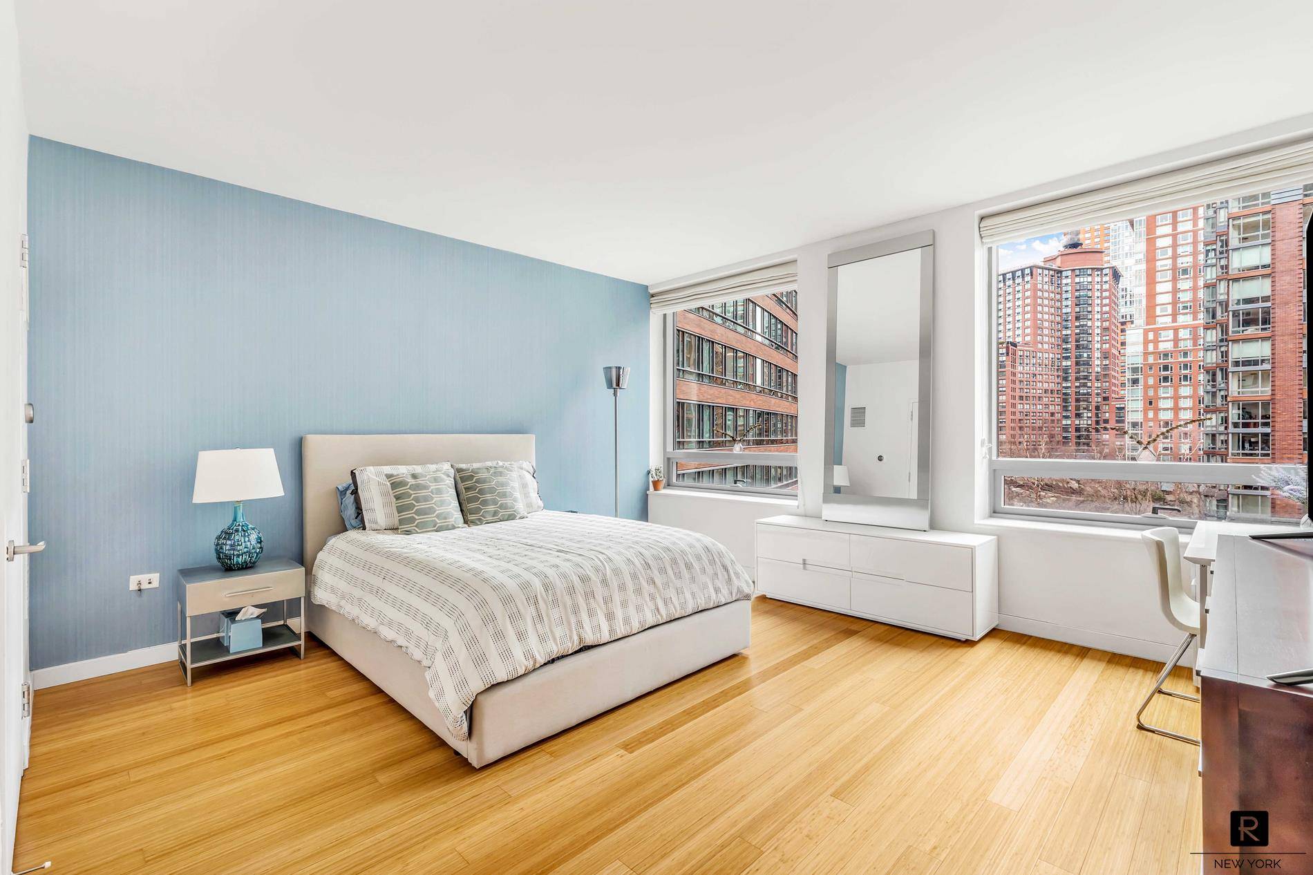 Manhattan, NY 10282,2 River Terrace #5-A
