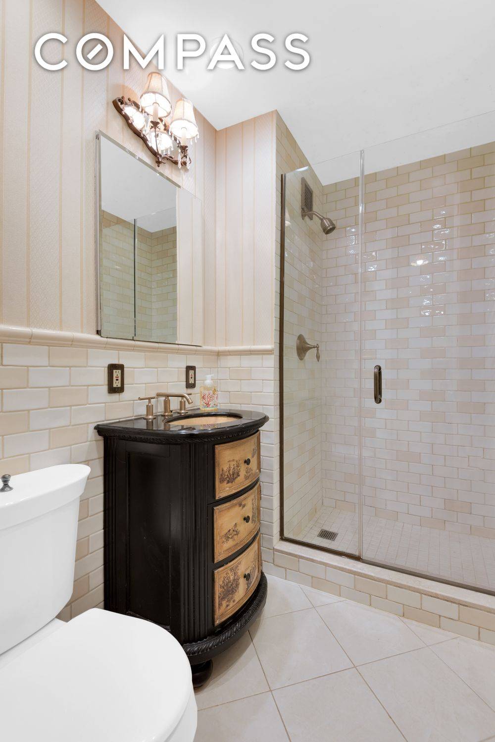 Manhattan, NY 10065,315 E 65th Street #1H