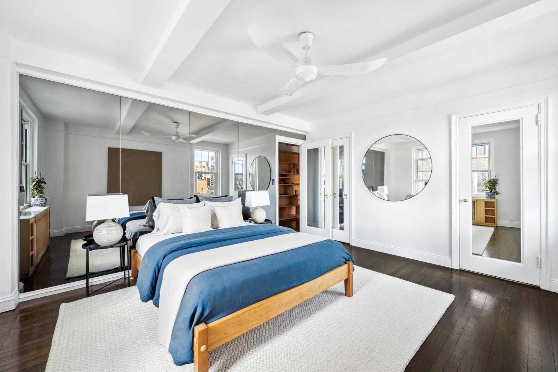 Manhattan, NY 10014,302 W 12TH Street #10A
