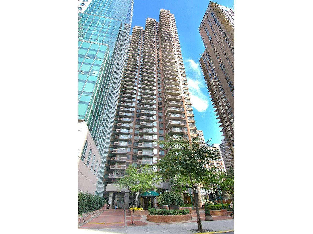 Manhattan, NY 10016,235 E 40TH Street #9F