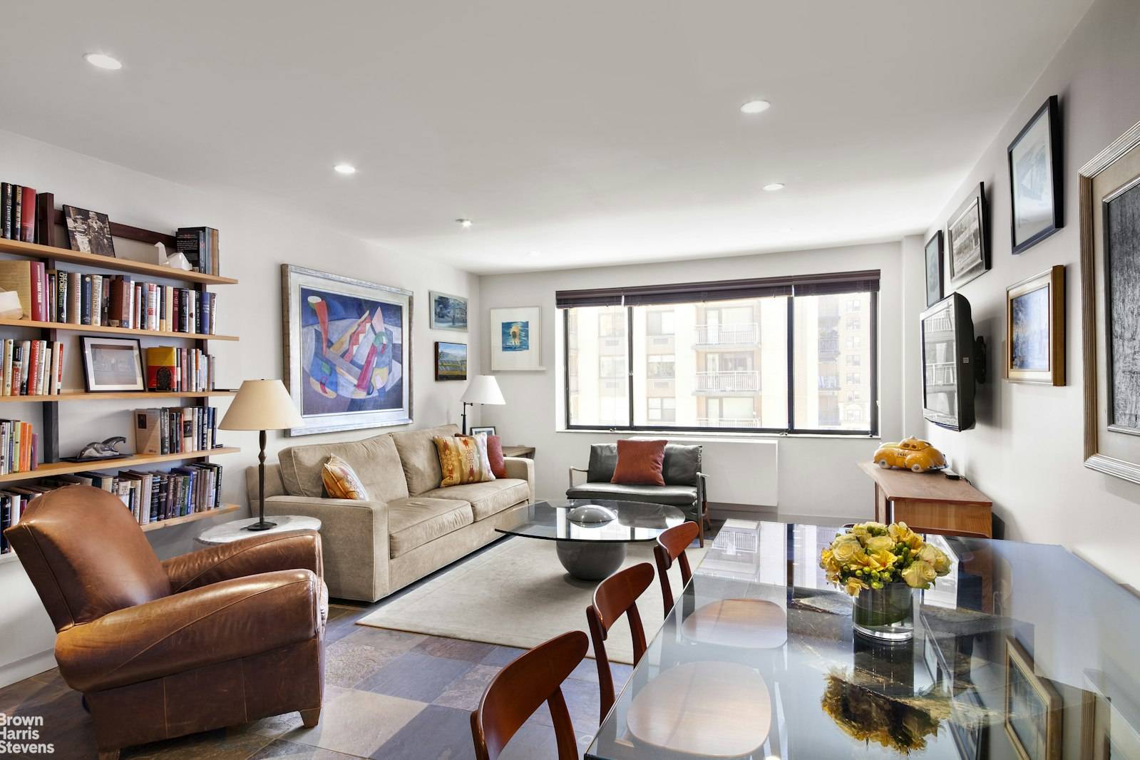 Manhattan, NY 10023,211 W 71ST Street #5C