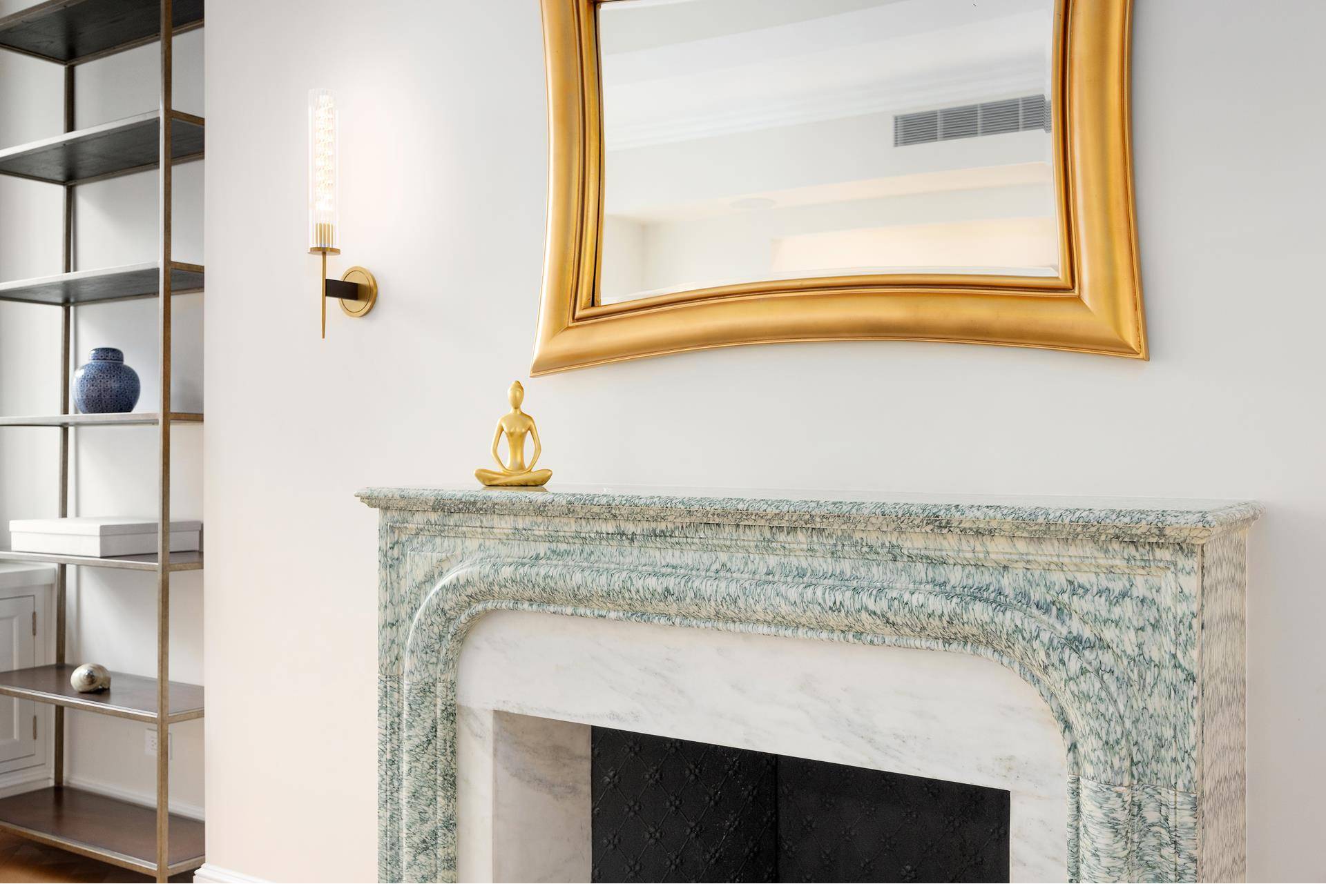 Manhattan, NY 10021,955 LEXINGTON Avenue #9A