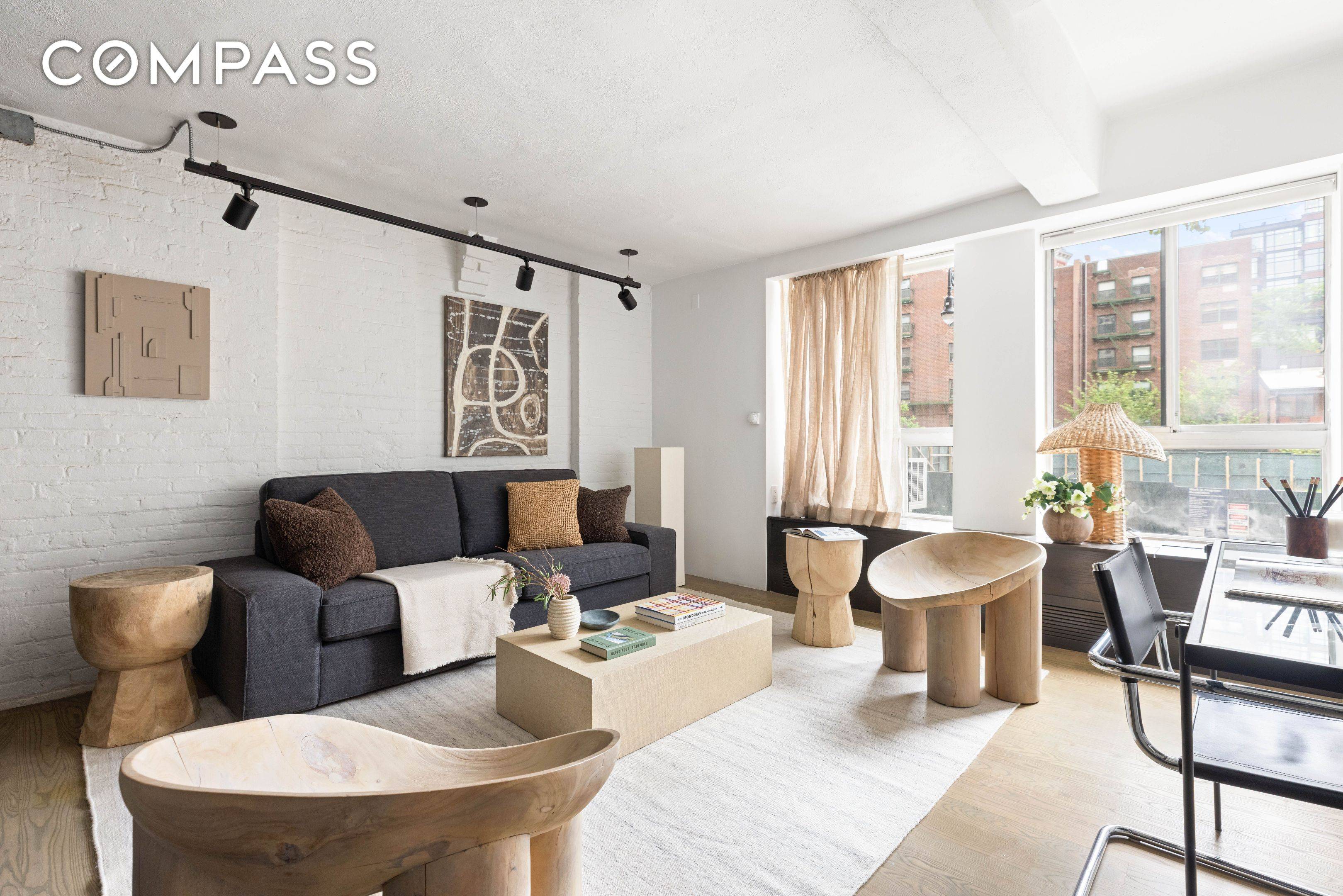 Manhattan, NY 10014,165 Perry Street #1D