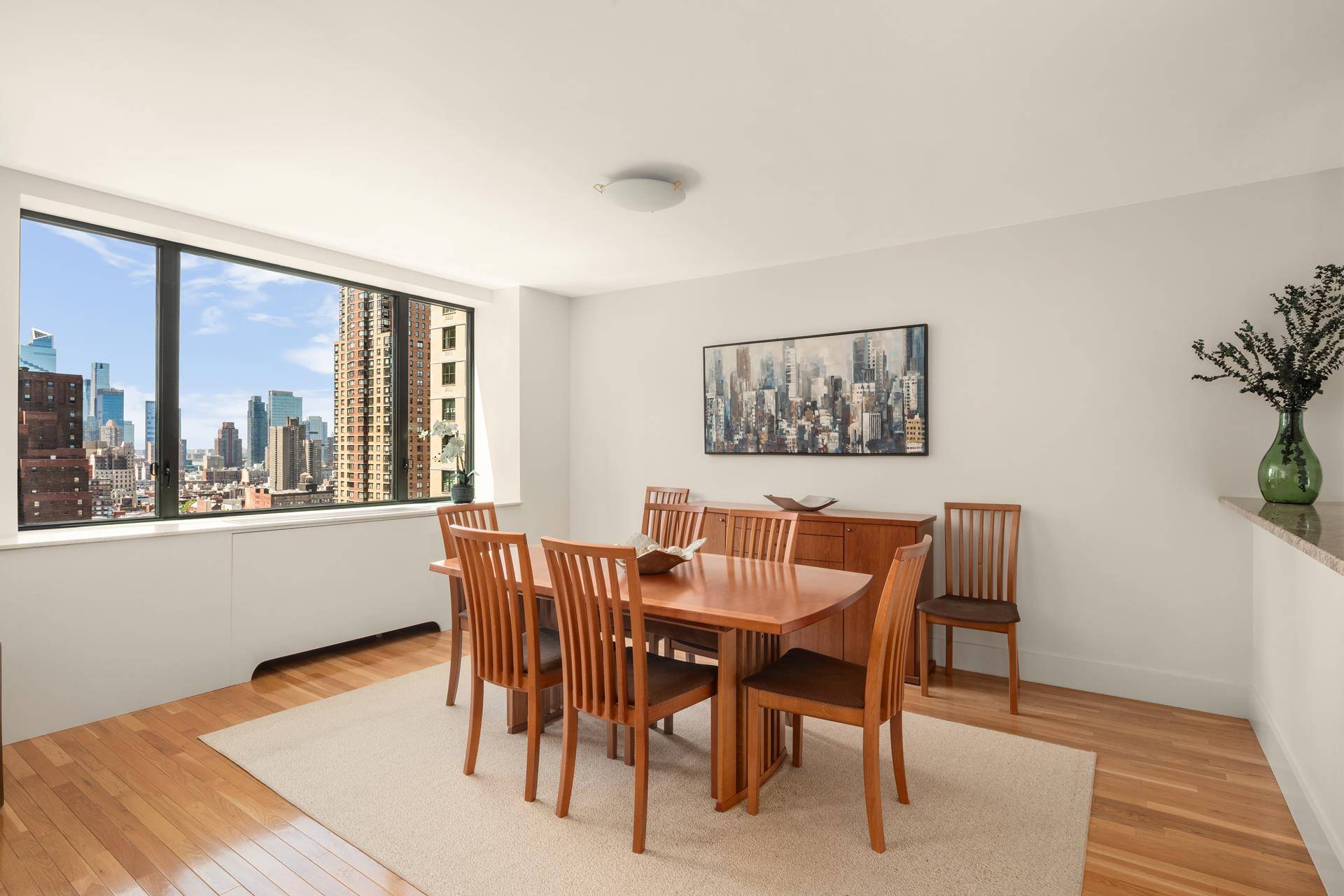 Manhattan, NY 10023,30 W 61ST Street #24A