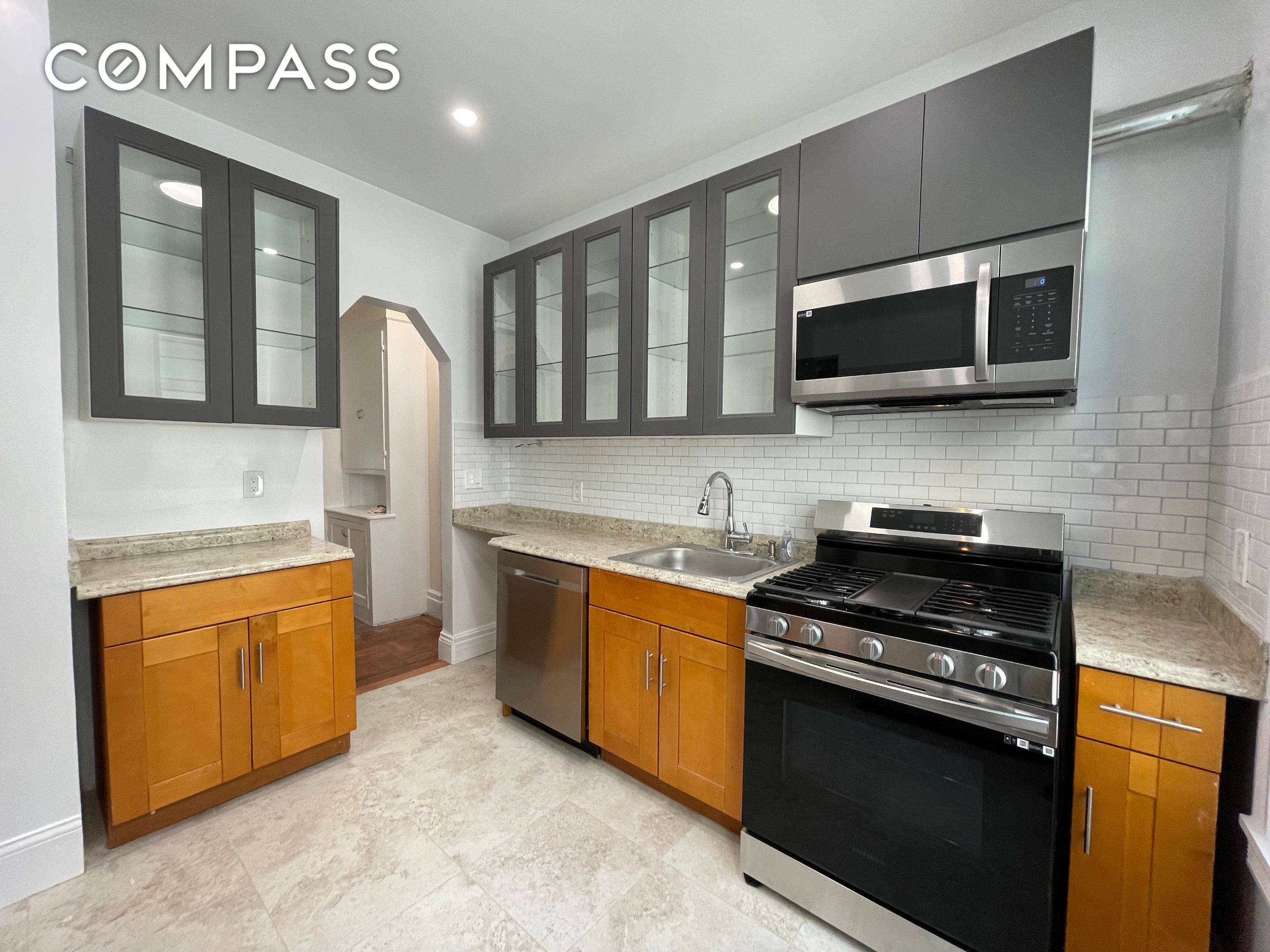 Brooklyn, NY 11218,328 E 5th Street #2