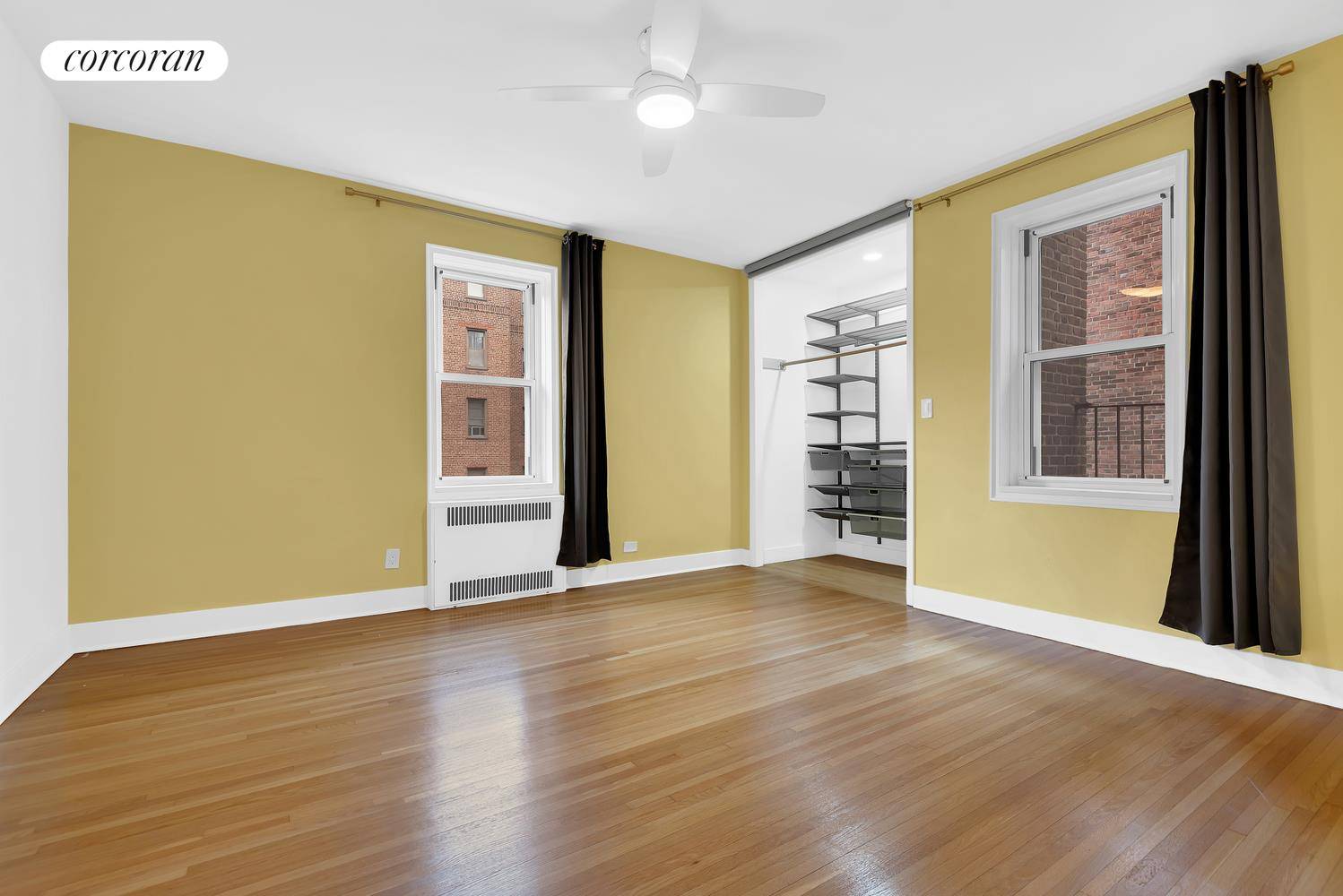 Queens, NY 11372,76-15 35TH Avenue #4M