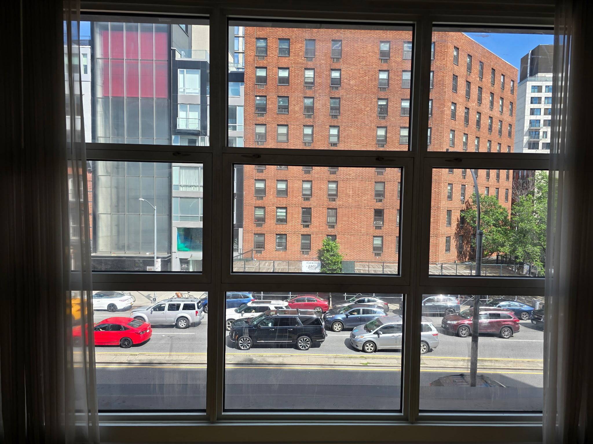 Manhattan, NY 10012,250 Bowery #3B