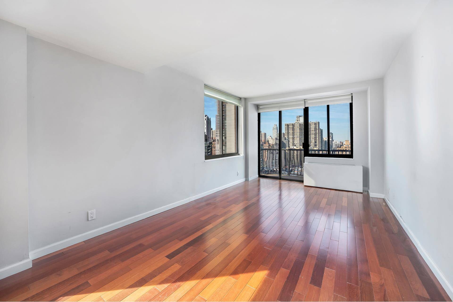 Manhattan, NY 10021,343 E 74TH Street #PH2A