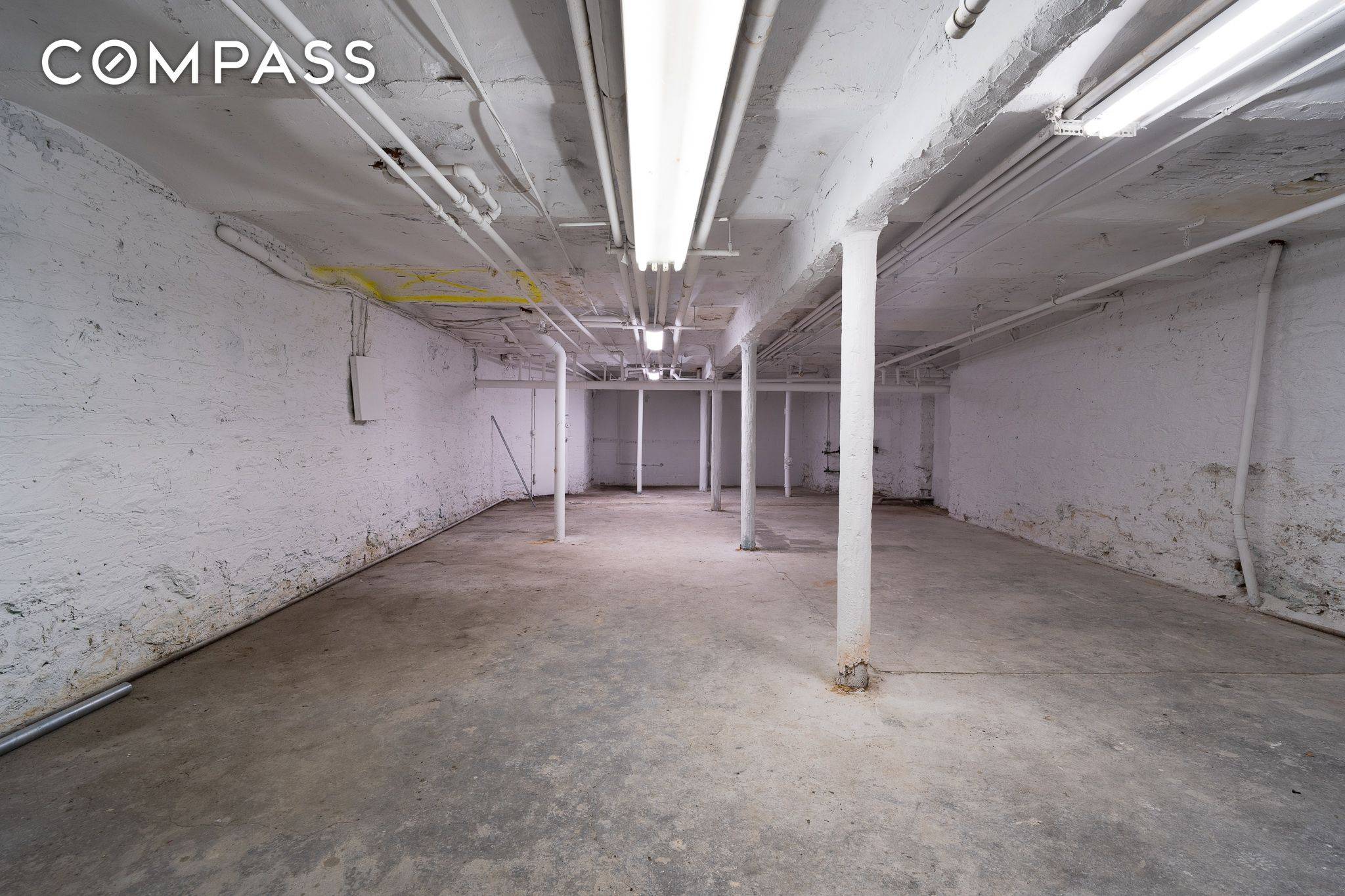 Manhattan, NY 10025,652 Amsterdam Avenue #RETAIL
