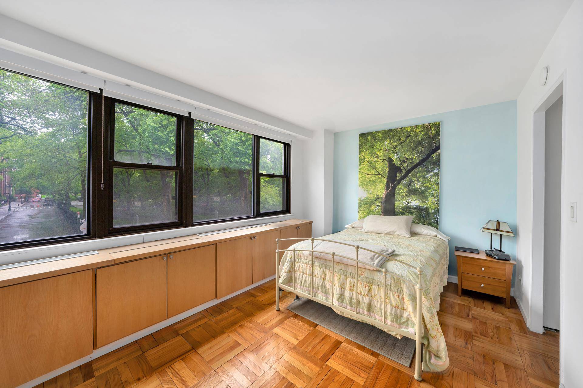 Manhattan, NY 10003,230 E 15TH Street #2C