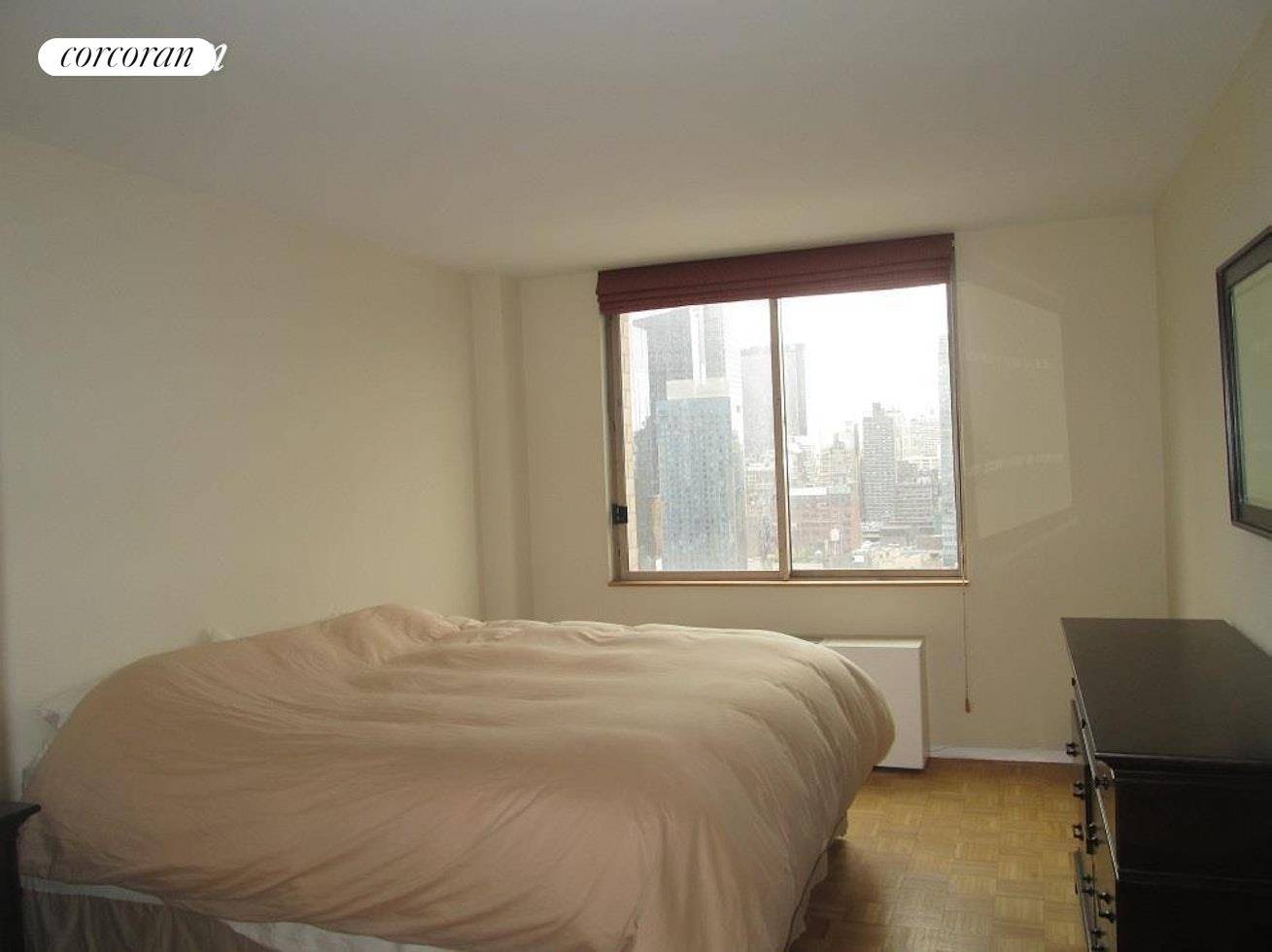 Manhattan, NY 10019,350 W 50TH Street #27D