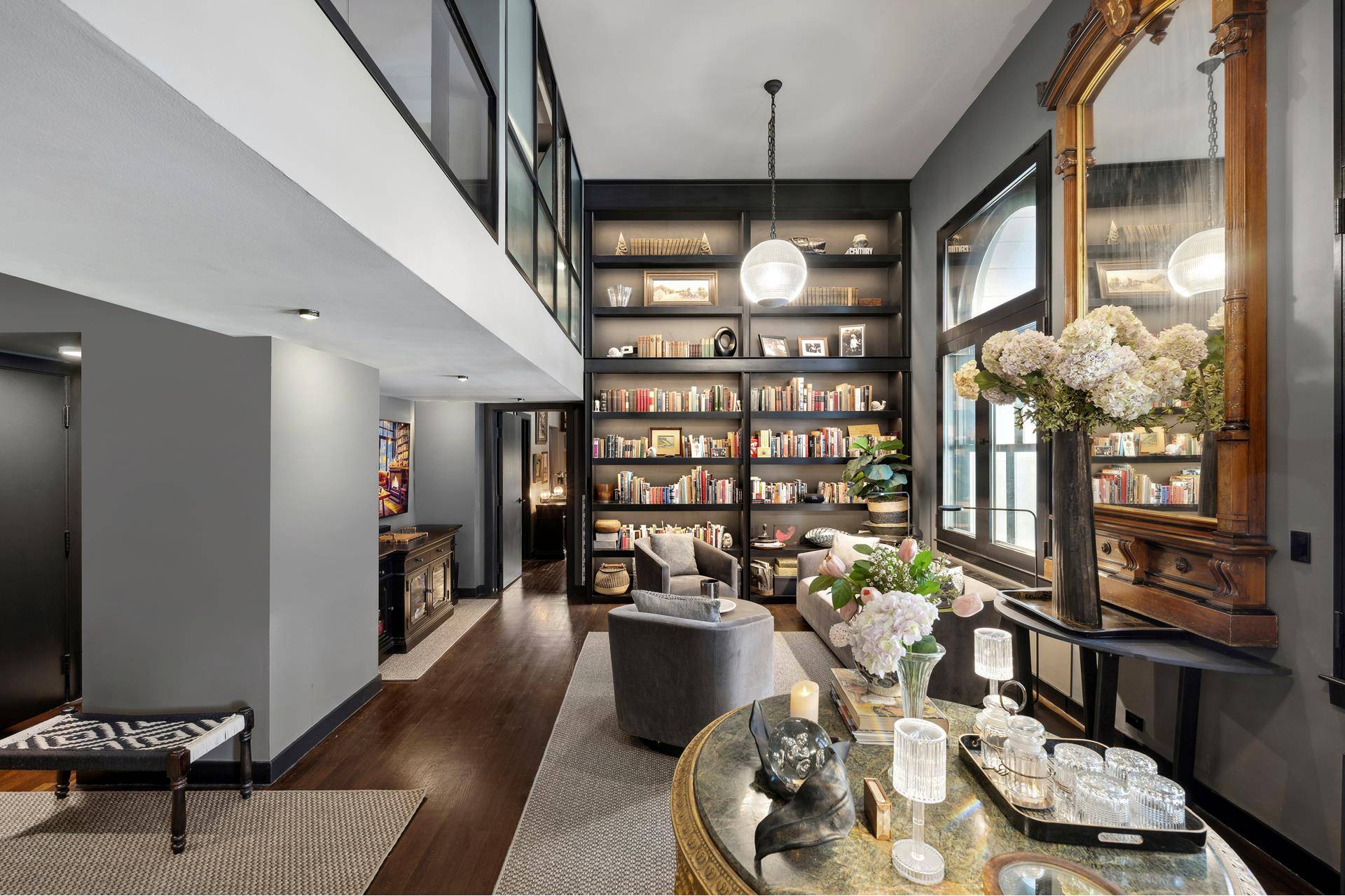 Manhattan, NY 10013,240 CENTRE Street #2K