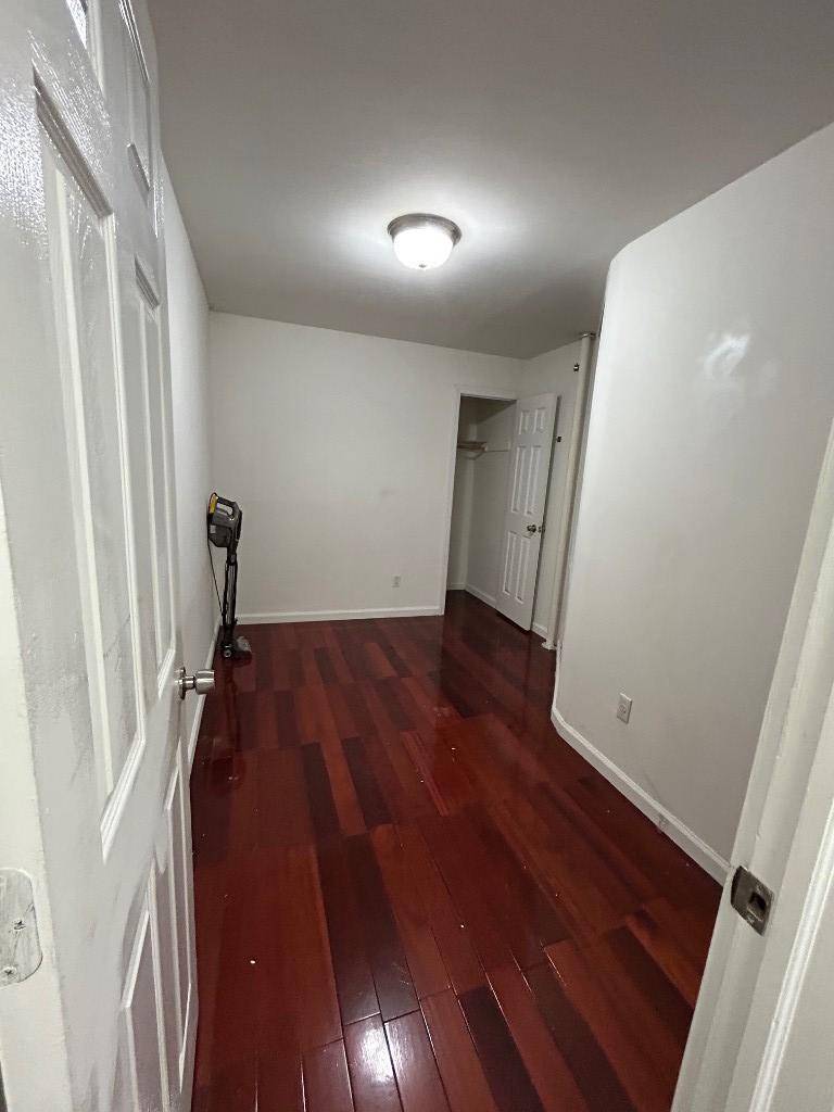 Manhattan, NY 10128,400 E 91st Street #3E
