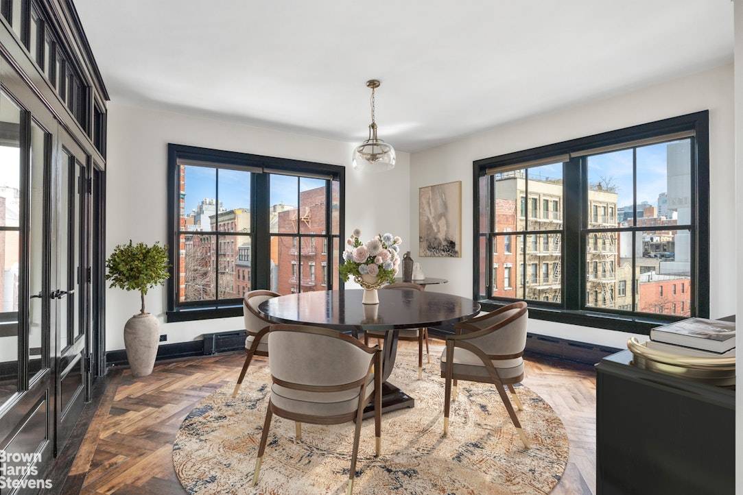 Manhattan, NY 10012,211 ELIZABETH Street #5N