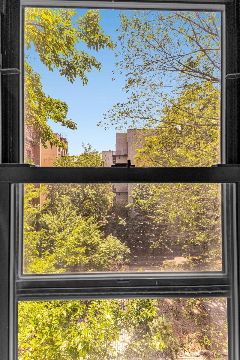 Manhattan, NY 10030,161 W 133rd Street #3-B