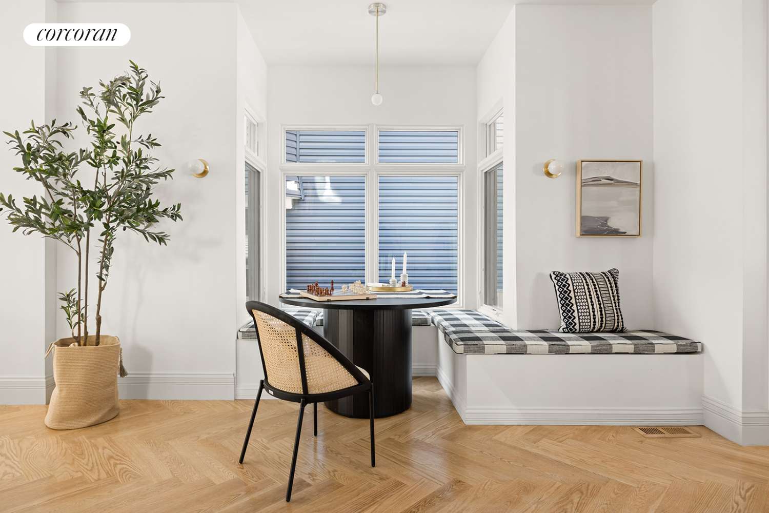 Brooklyn, NY 11218,453 STRATFORD Road