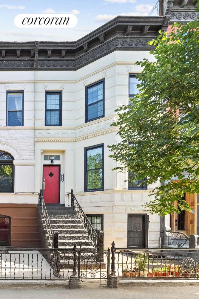 Brooklyn, NY 11233,621 MACON Street