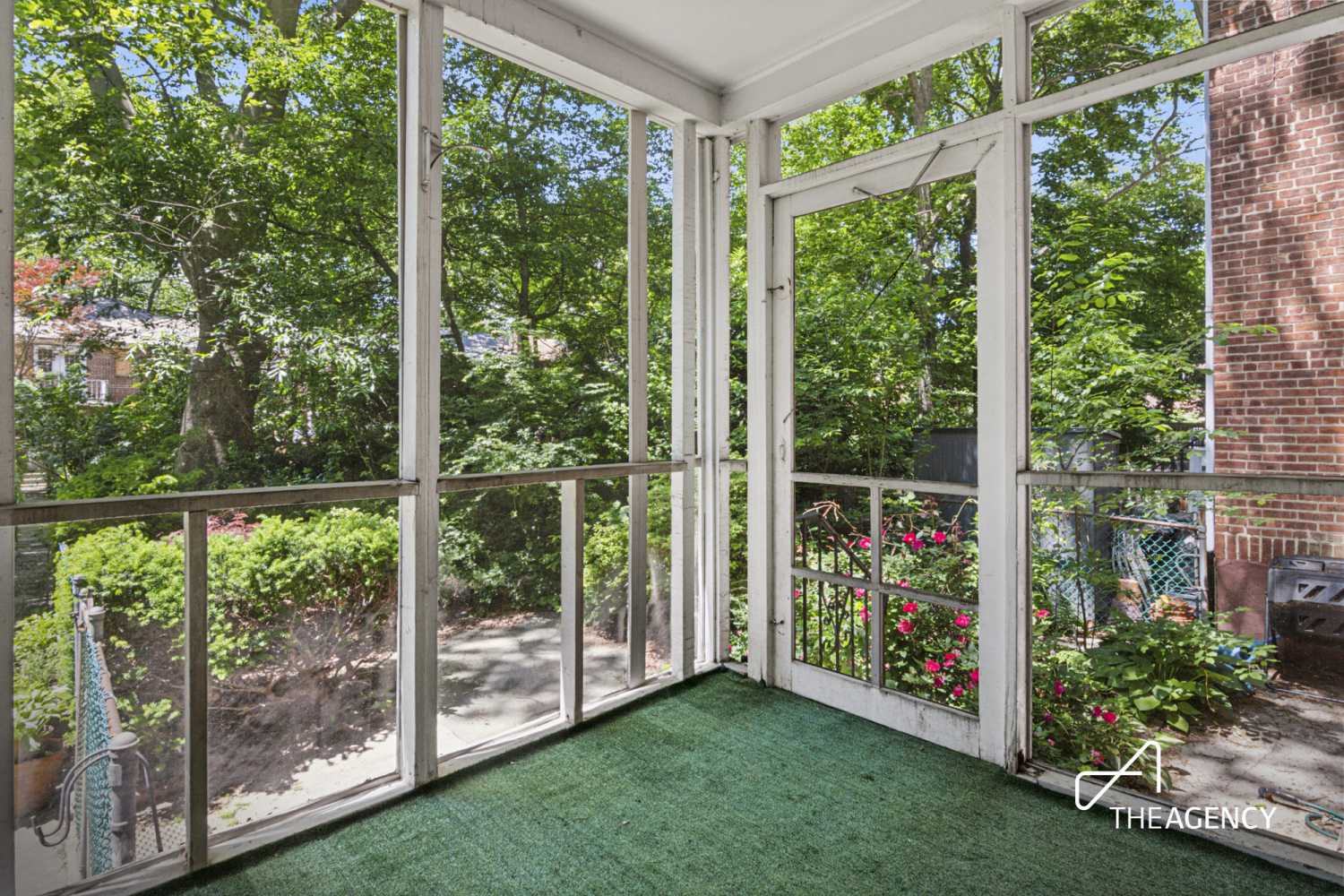 Queens, NY 11104,39-56 46TH Street #TH1