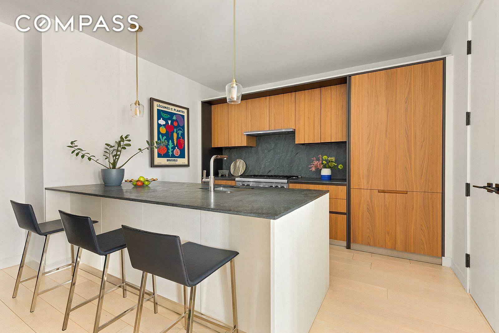 Brooklyn, NY 11238,856 Washington Avenue #6A