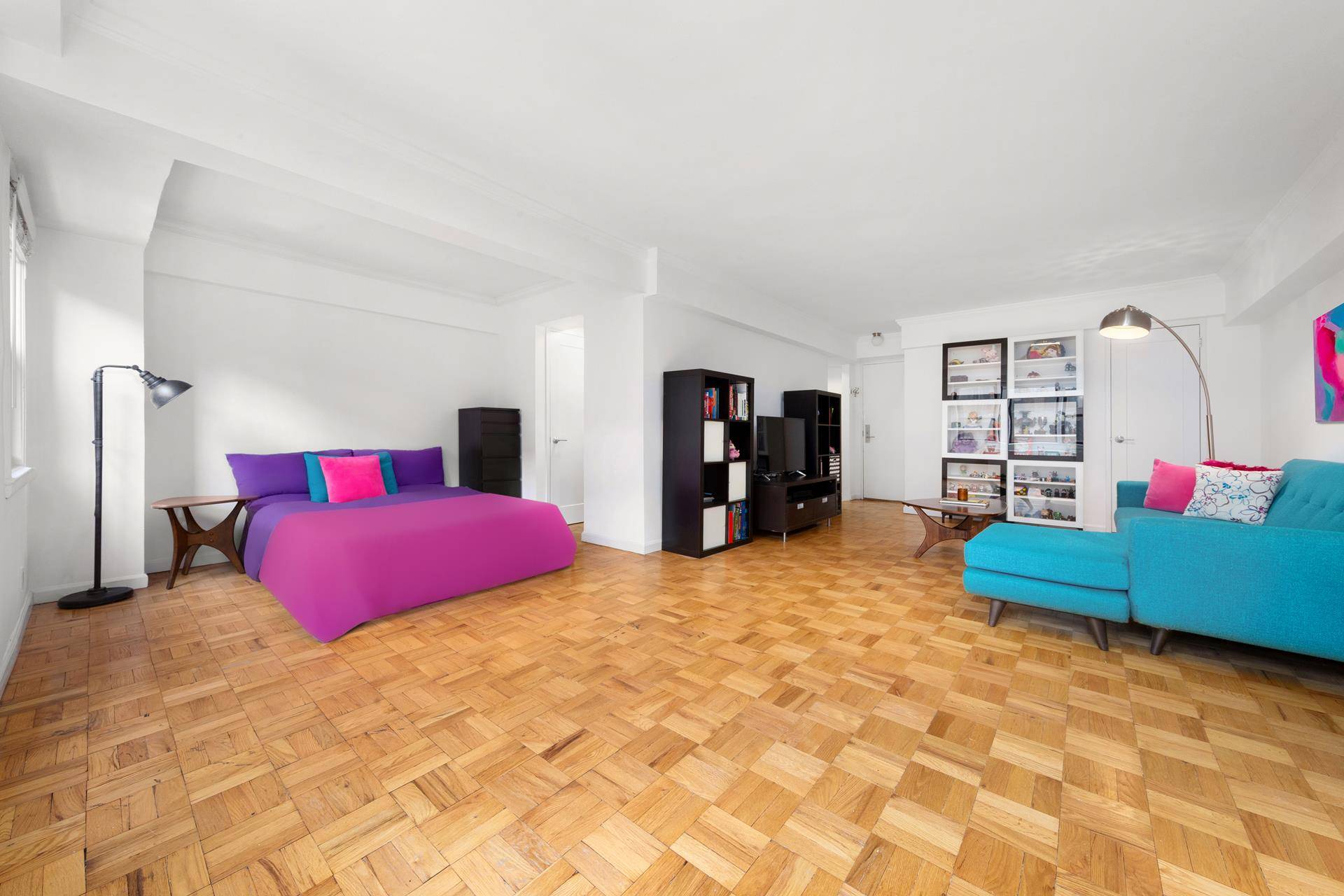 Manhattan, NY 10065,220 E 67TH Street #11F