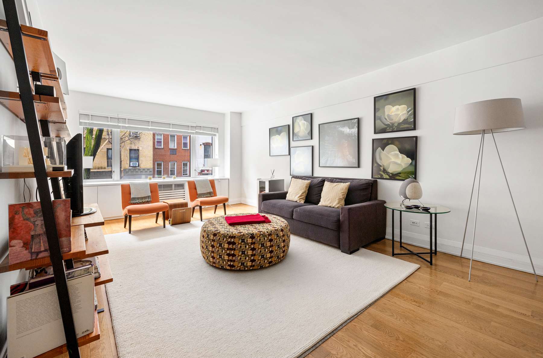 Manhattan, NY 10022,211 E 51st Street #2G