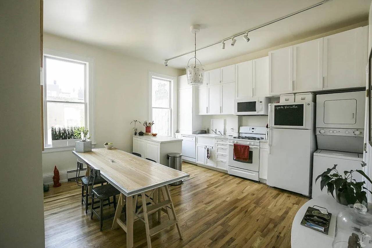 Queens, NY 11101,5-38 47th Avenue #2-F