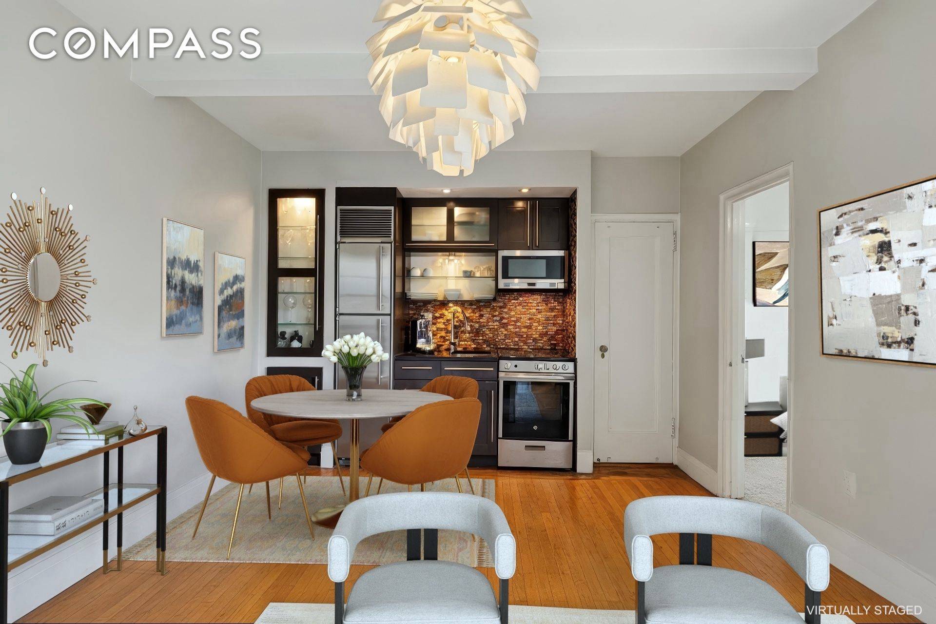 Manhattan, NY 10036,325 W 45th Street #700