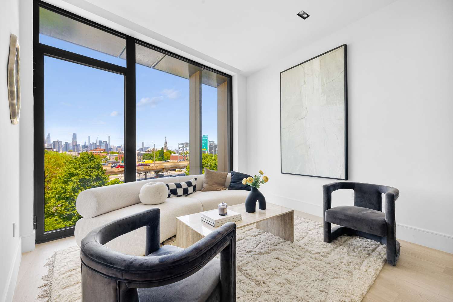Brooklyn, NY 11222,28 HERBERT Street #4AA