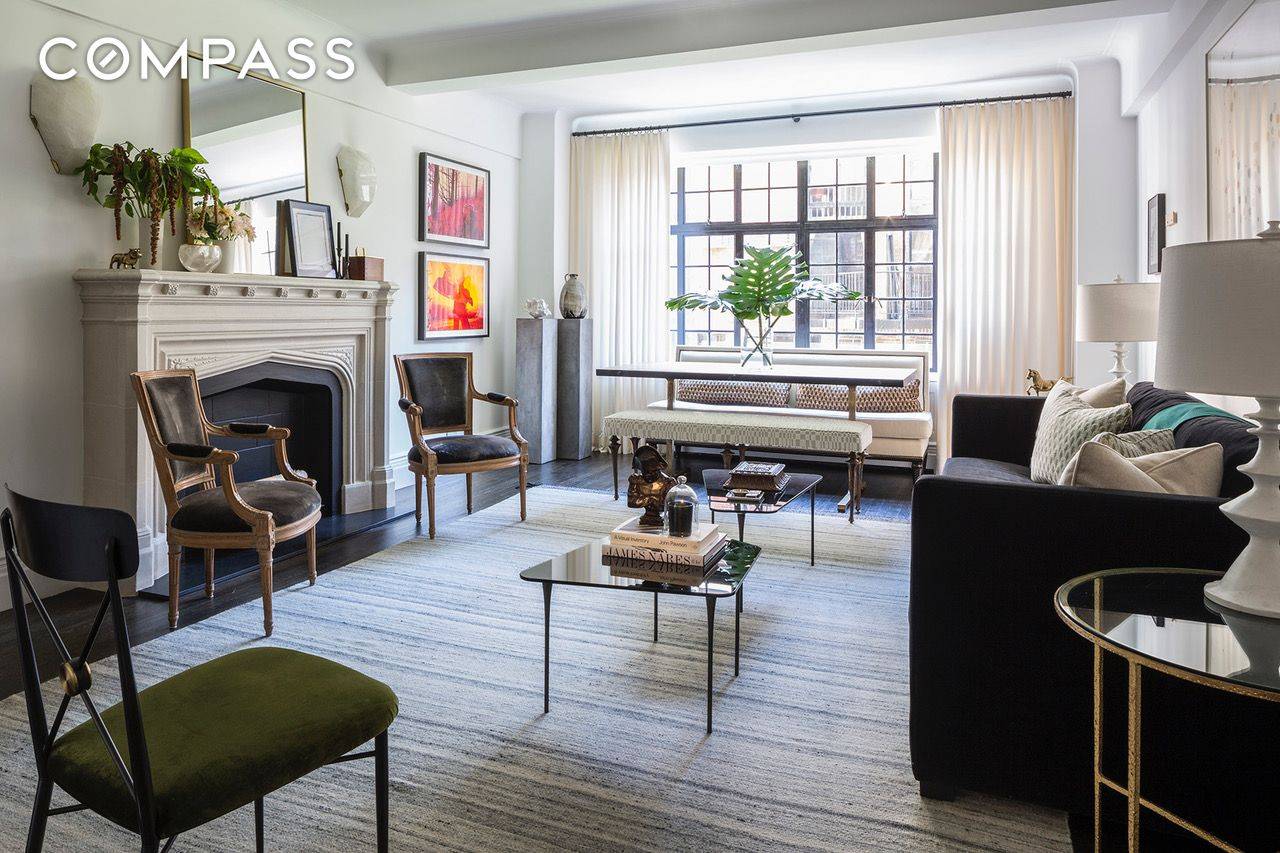 Manhattan, NY 10010,44 Gramercy Park N #6F