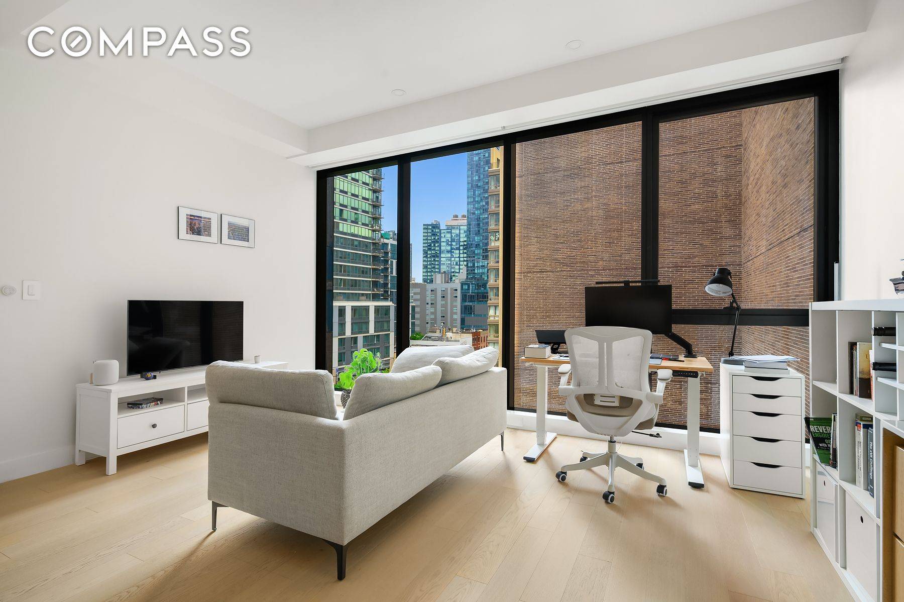 Queens, NY 11101,4507 Court Square #6G