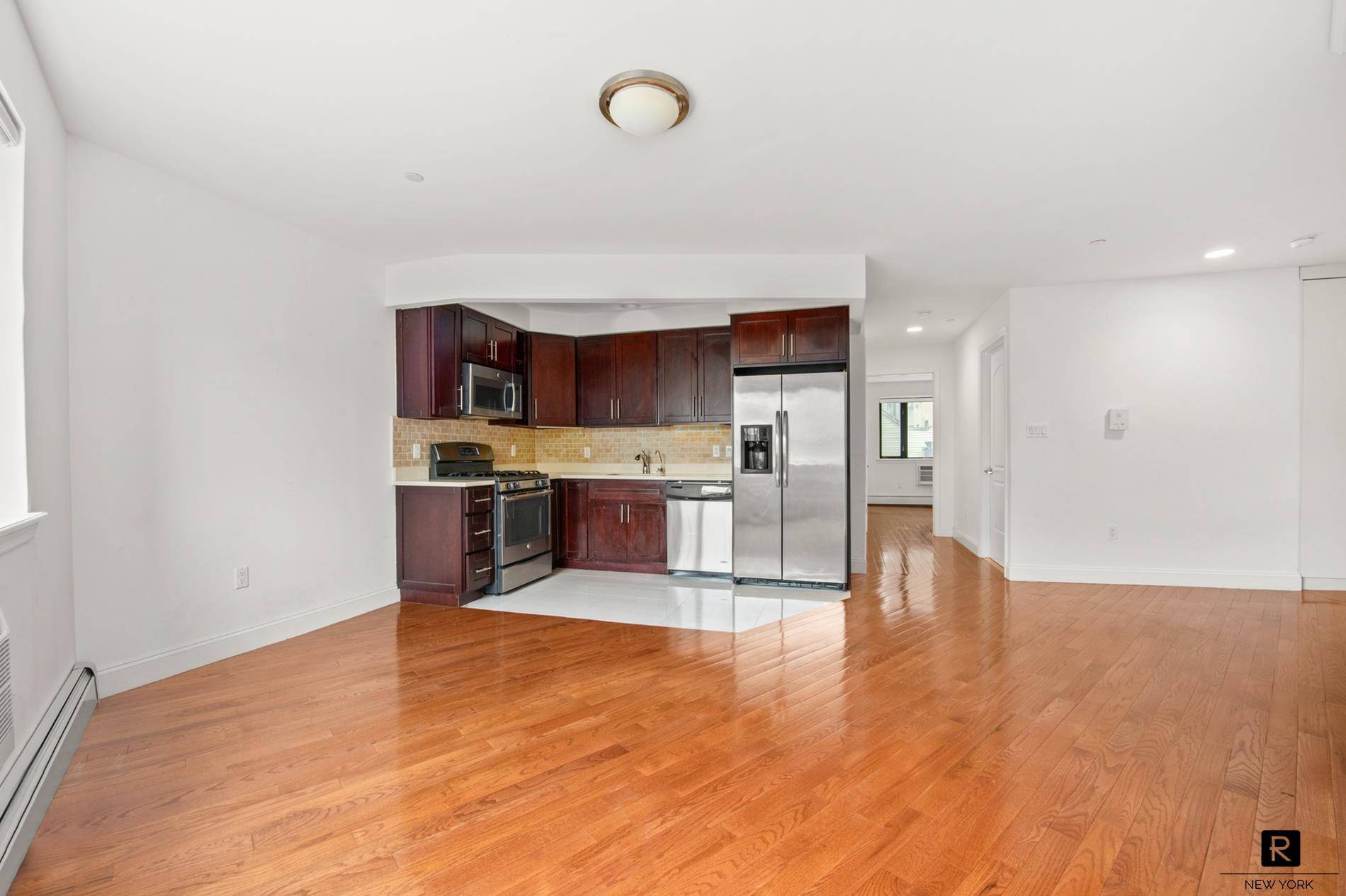 Manhattan, NY 10032,456 W 167th Street #2-A