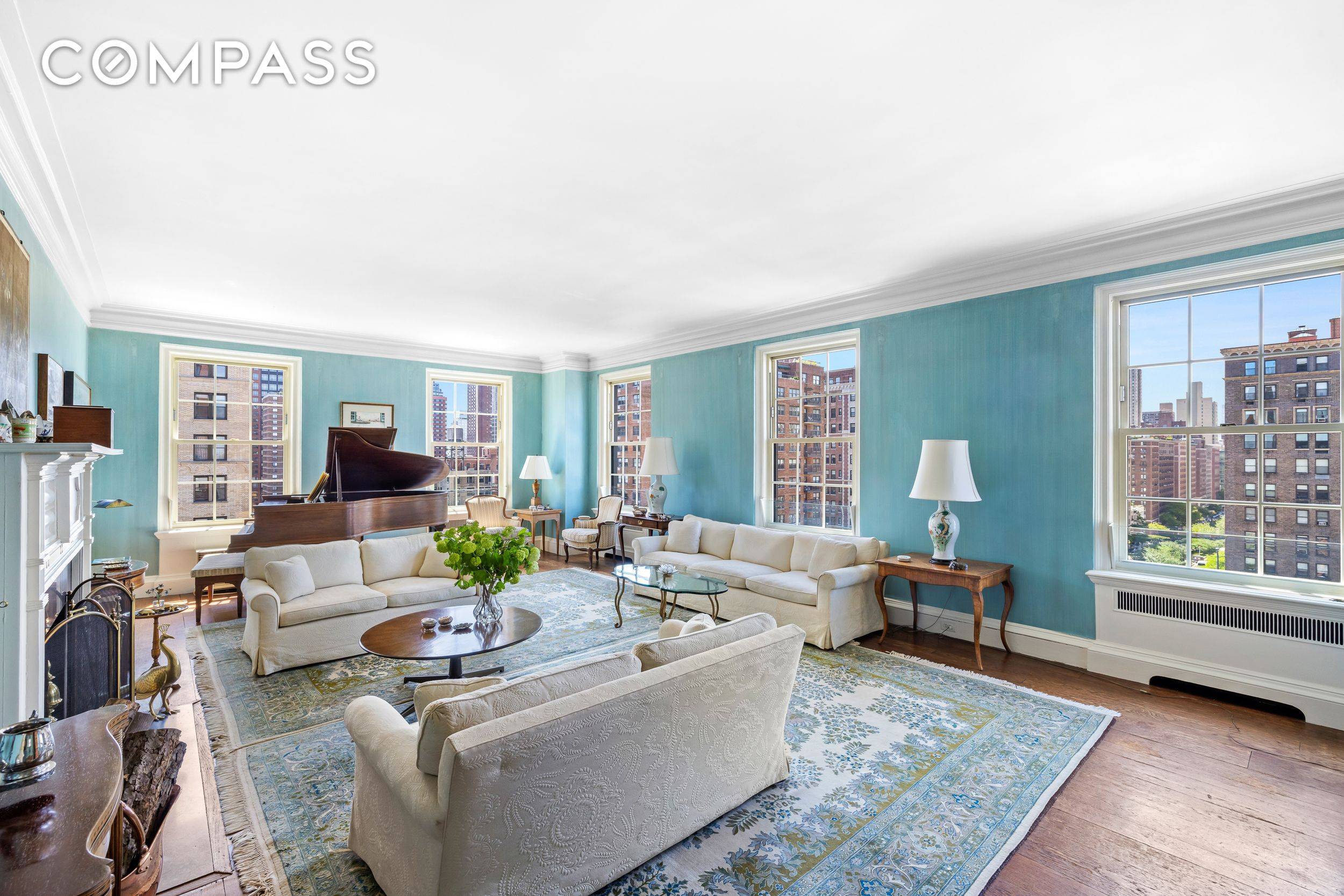 Manhattan, NY 10128,1220 Park Avenue #12B