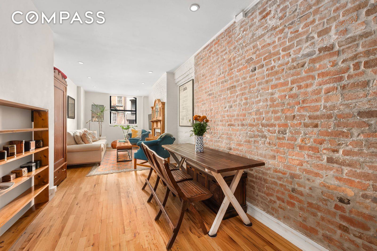 Manhattan, NY 10003,334 E 5th Street #2