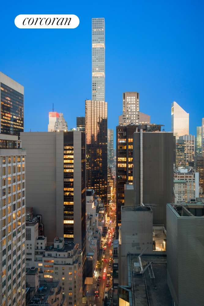 Manhattan, NY 10019,150 W 56TH Street #3502