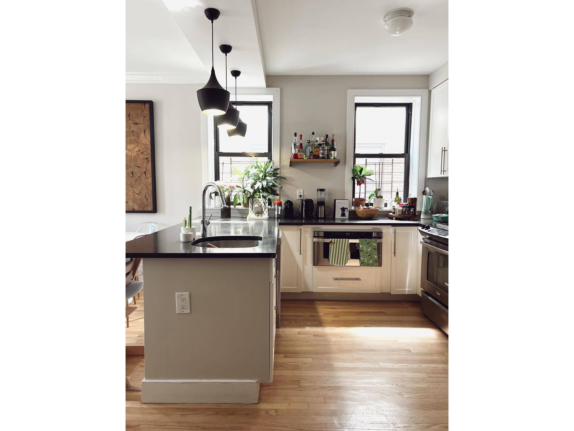 Manhattan, NY 10026,1890 ADAM C POWELL Boulevard #5C