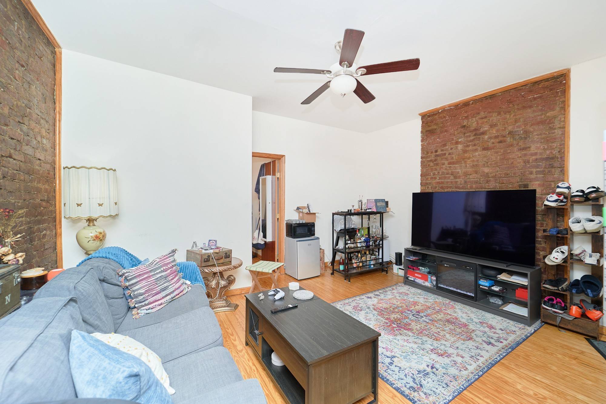 Manhattan, NY 10128,319 E 95th Street #26