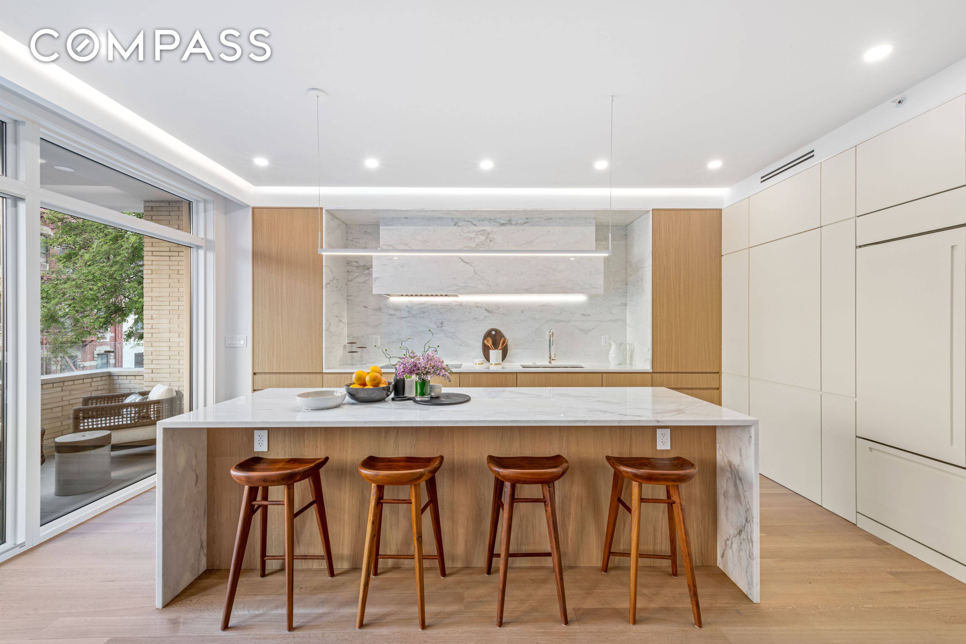 Manhattan, NY 10021,420 E 75th Street #4