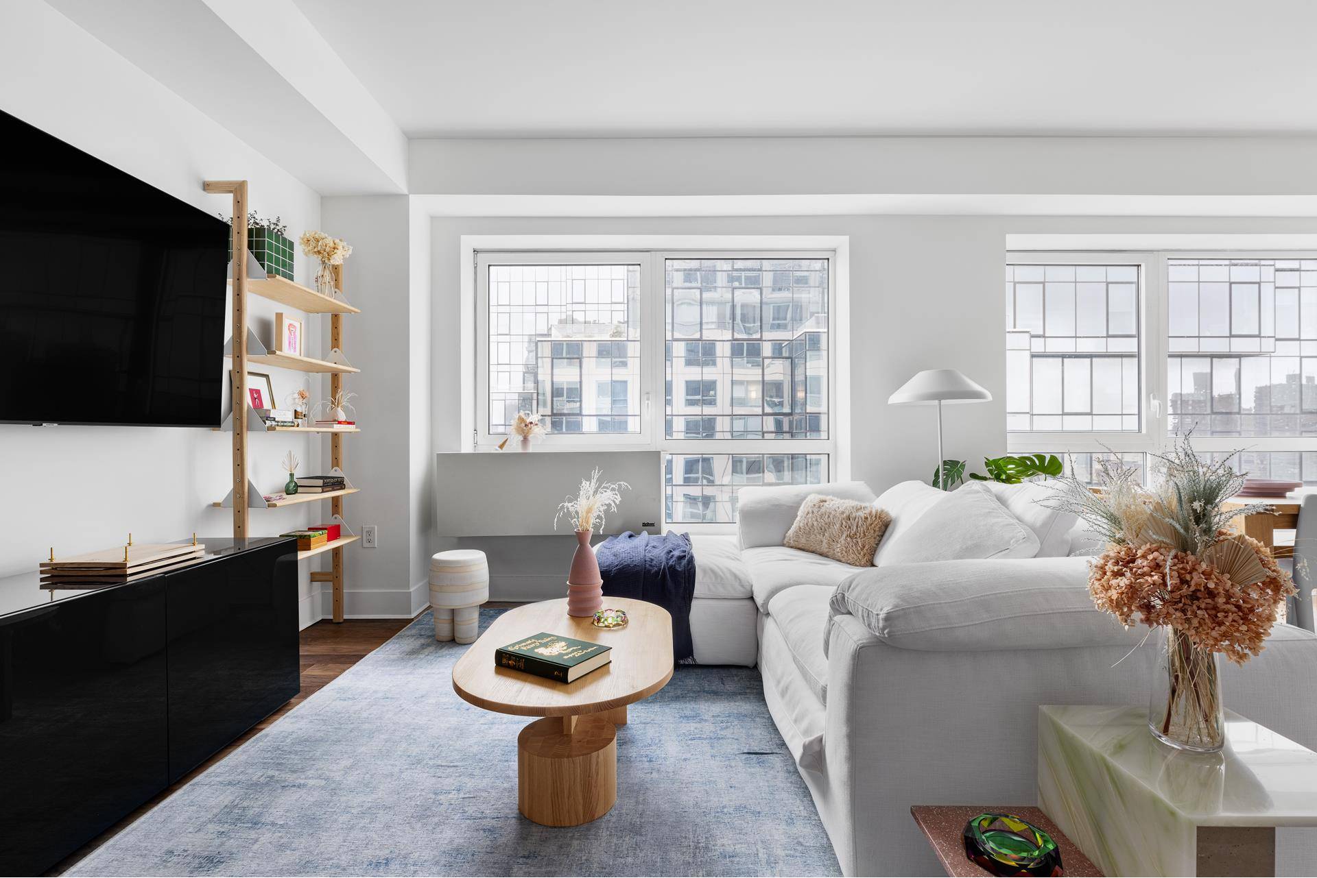 Brooklyn, NY 11249,440 KENT Avenue #19C