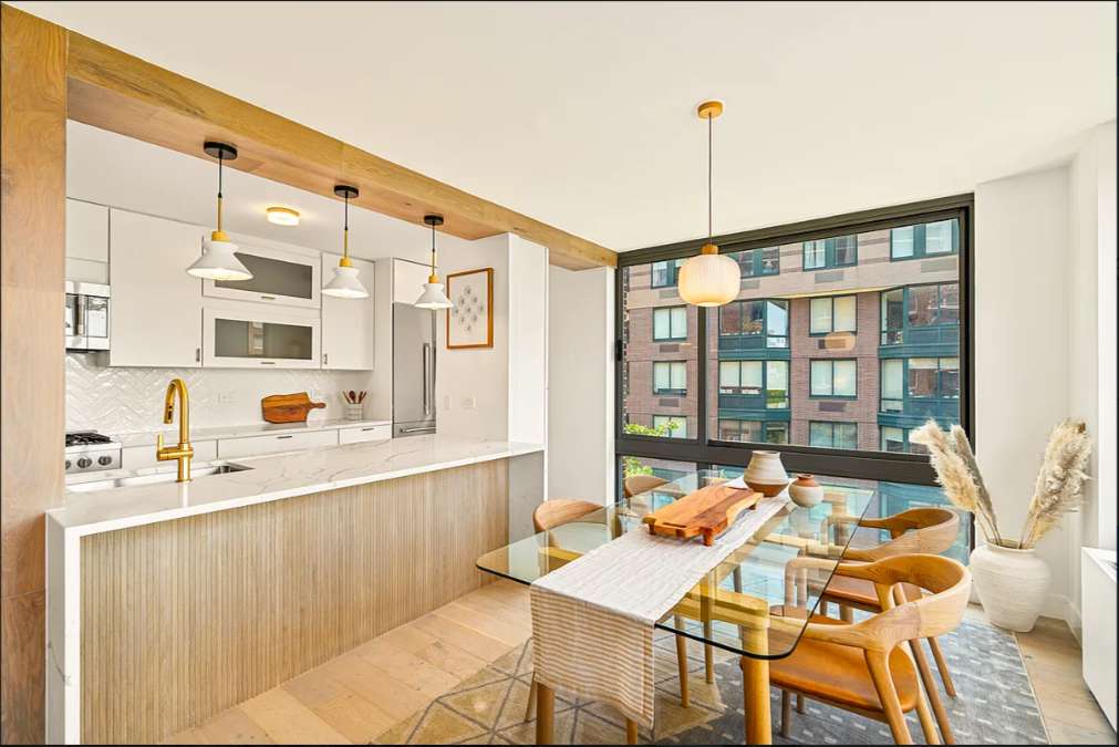 Manhattan, NY 10280,2 S END Avenue #6R