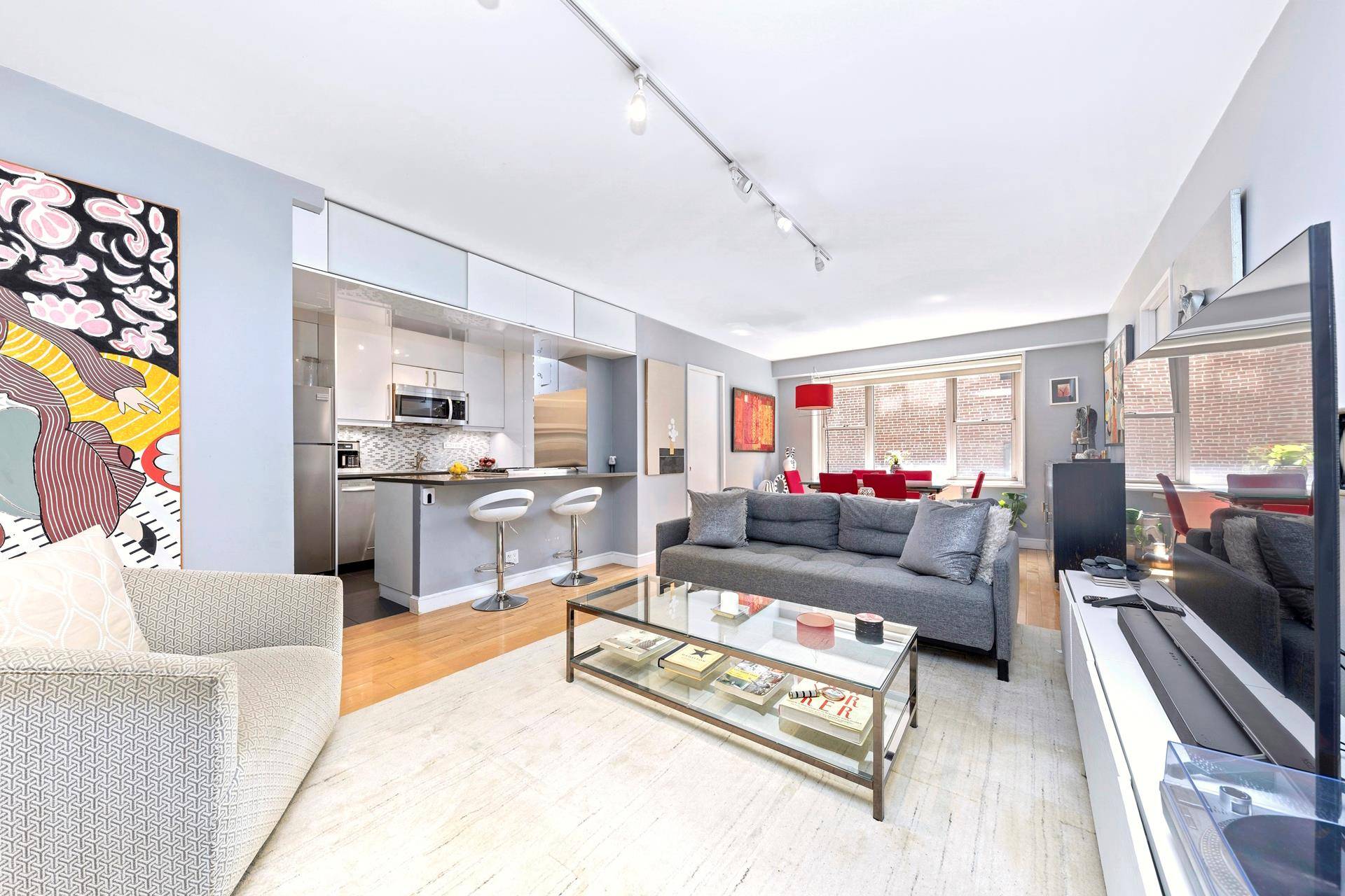 Manhattan, NY 10016,137 E 36TH Street #5B