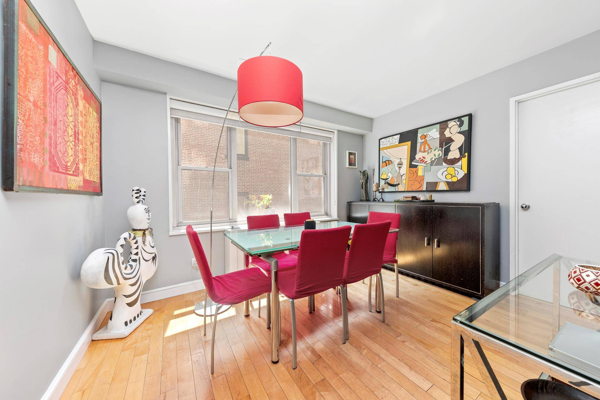 Manhattan, NY 10016,137 E 36TH Street #5B