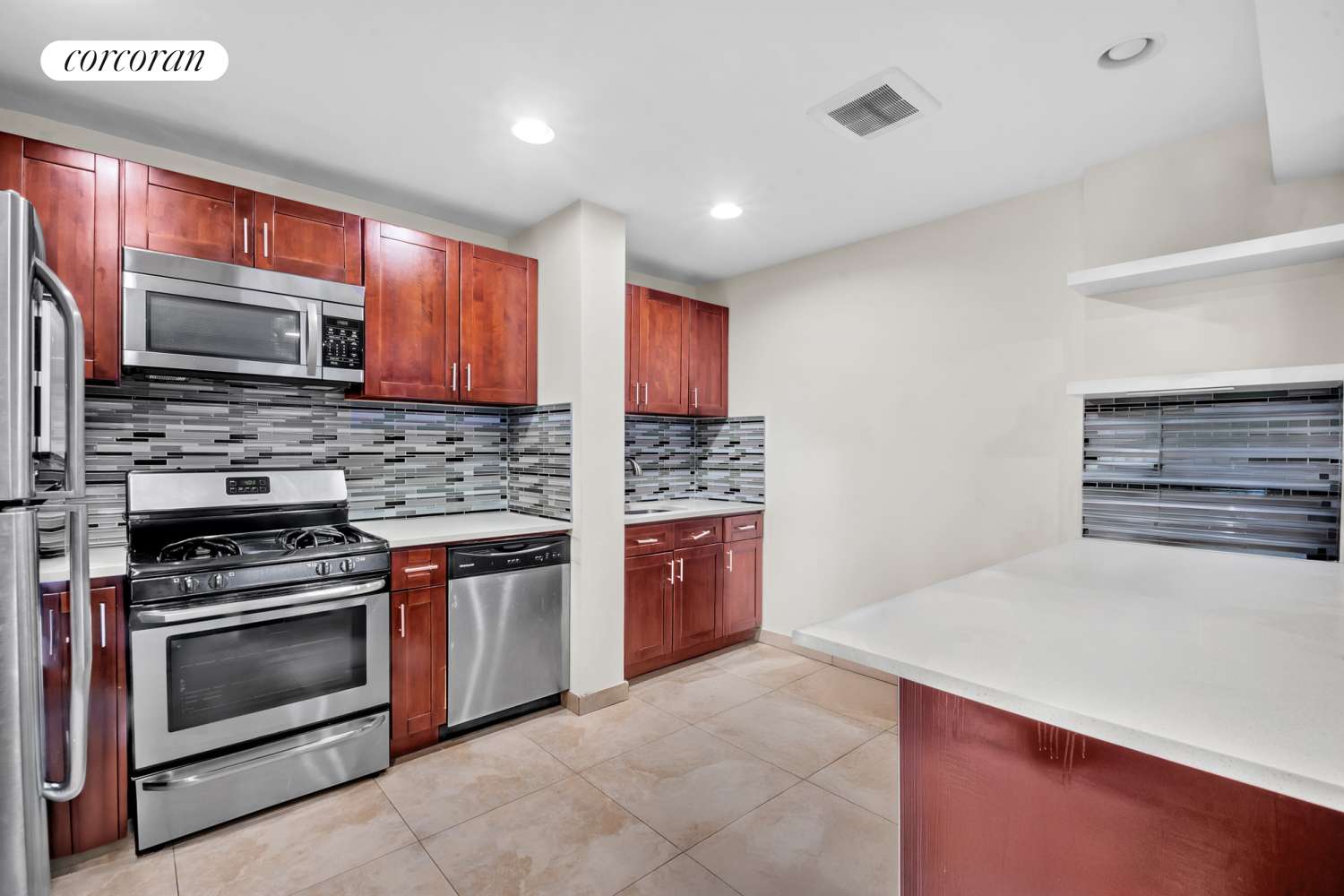 Queens, NY 11102,11-46 WELLING Court