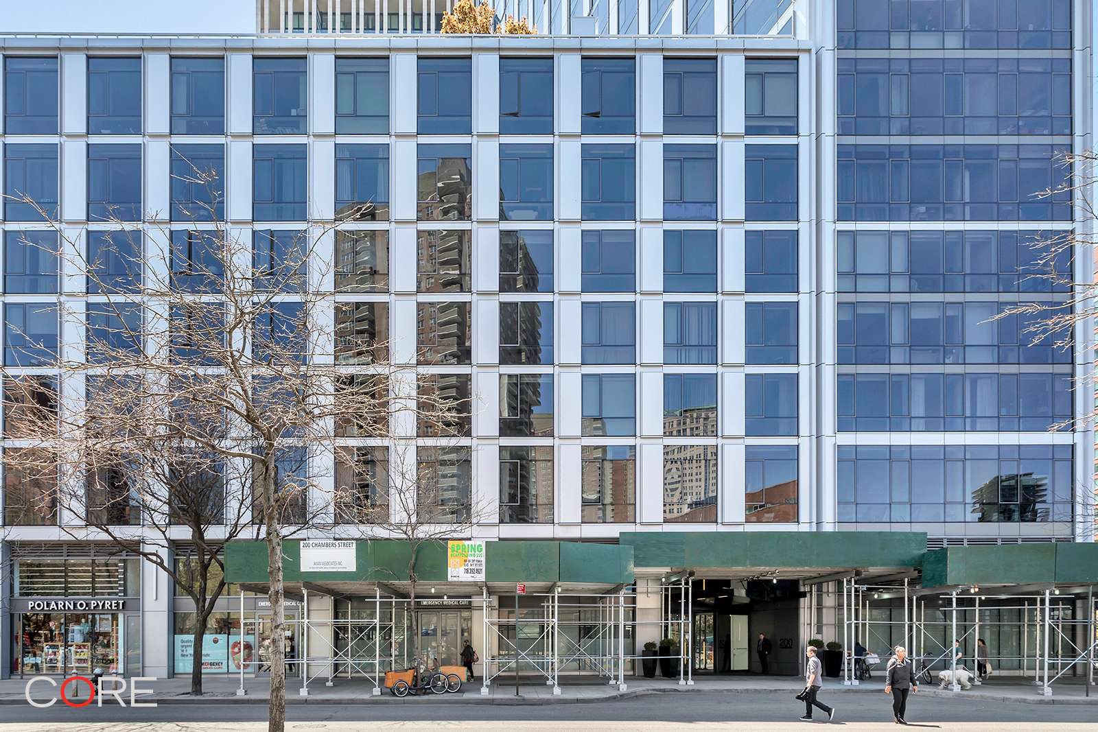 Manhattan, NY 10007,200 Chambers Street #5T
