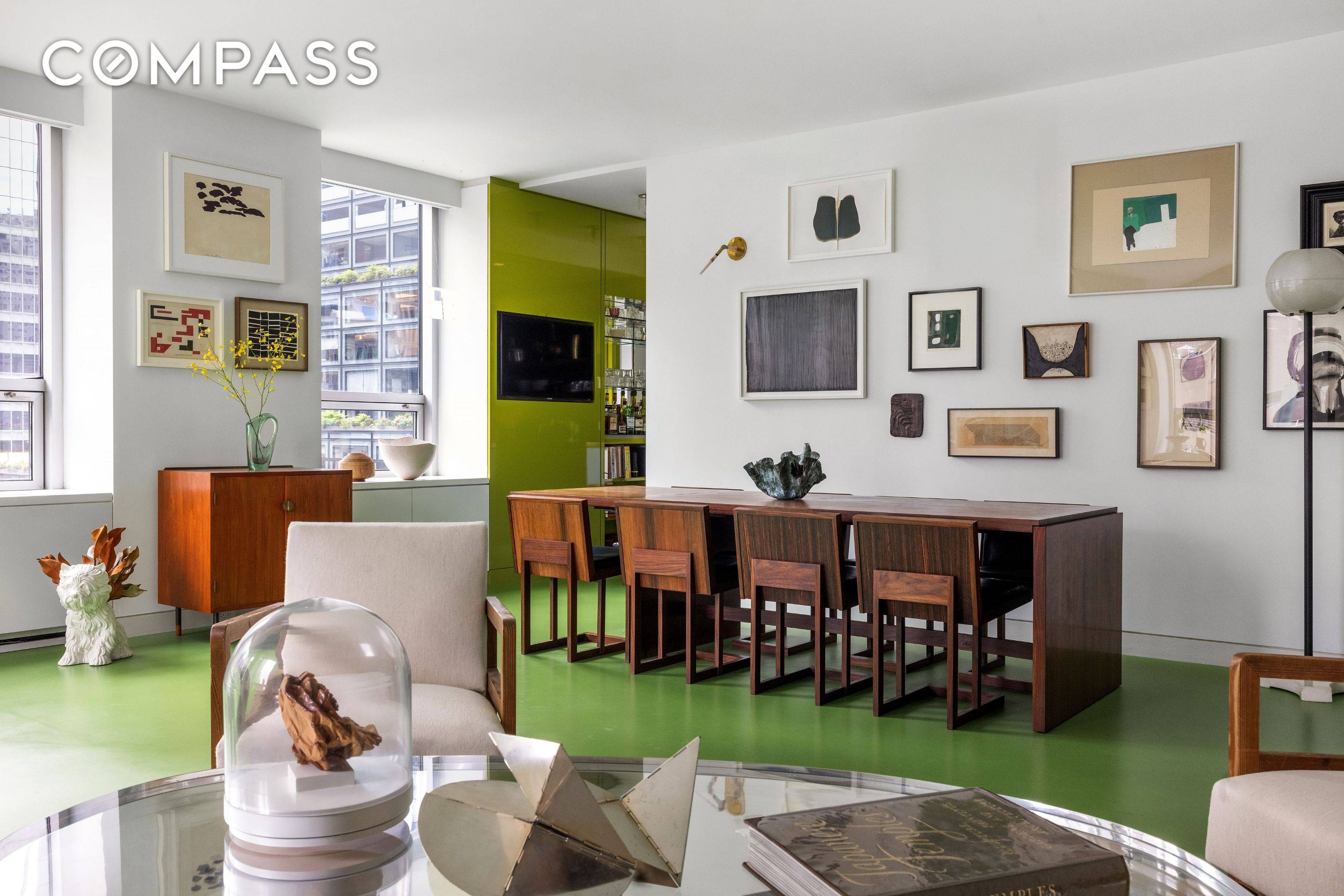 Manhattan, NY 10019,15 W 53rd Street #10G