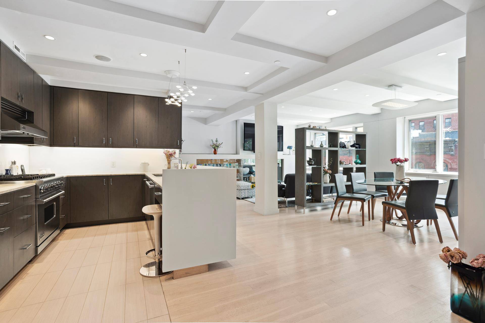 Manhattan, NY 10021,435 E 76TH Street #6A