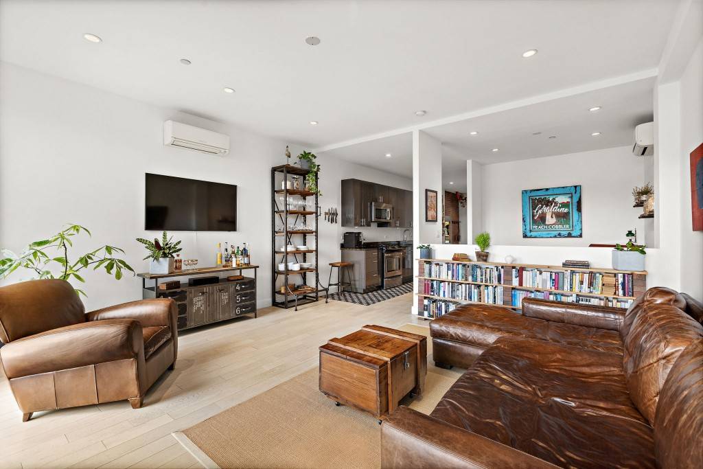 Manhattan, NY 10027,148 W 121st Street #5