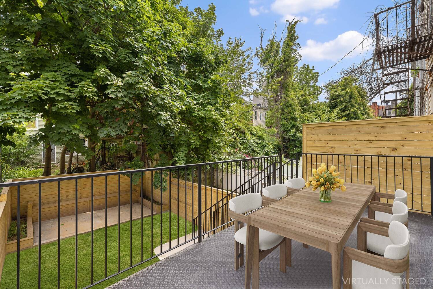 Brooklyn, NY 11207,84 MOFFAT Street #2