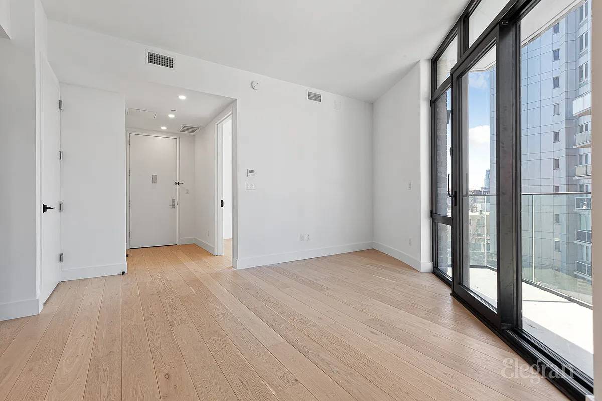 Queens, NY 11101,10-64 Jackson Avenue #4B