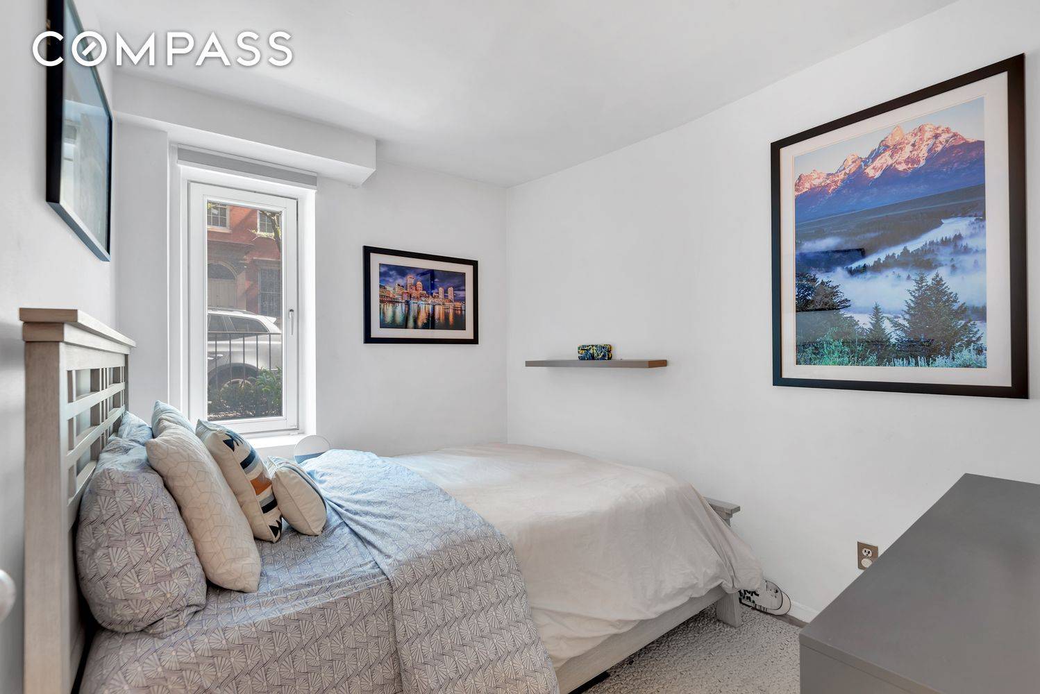 Manhattan, NY 10011,220 W 15th Street #1A