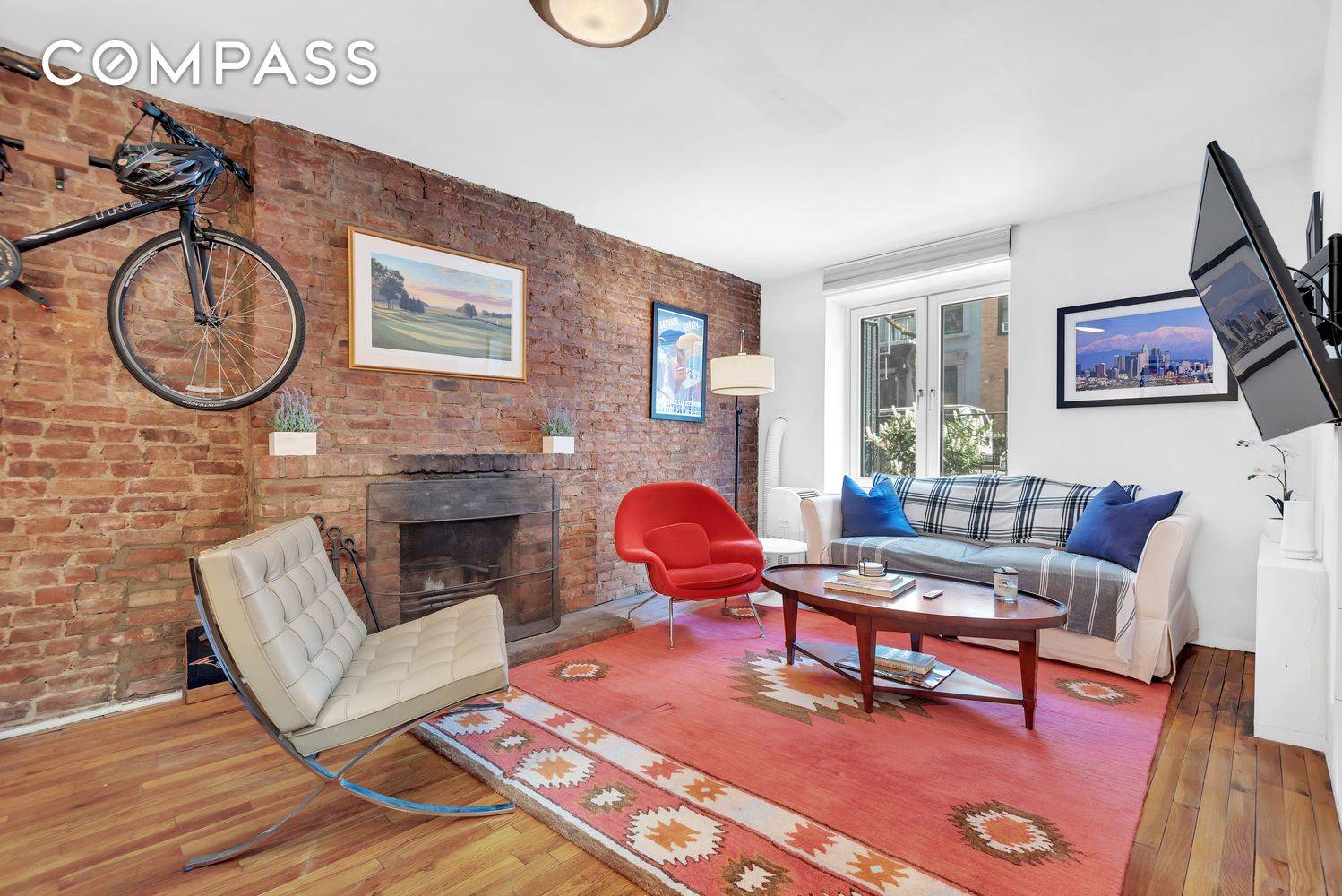 Manhattan, NY 10011,220 W 15th Street #1A